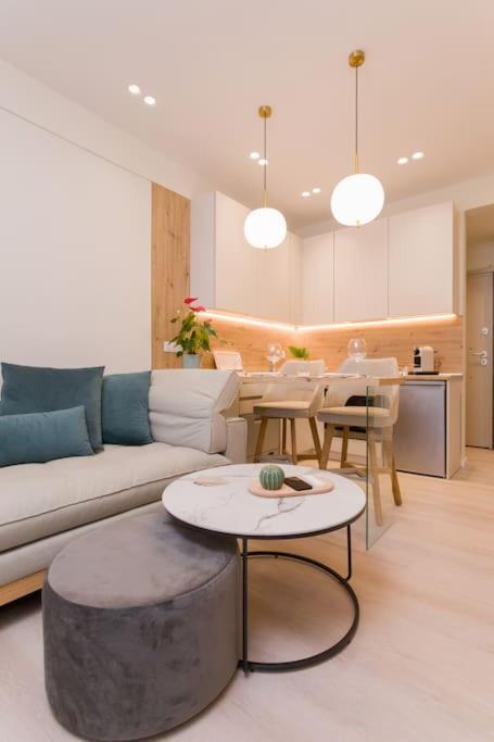 Boutique Apartment City Center Of Salonicco Esterno foto